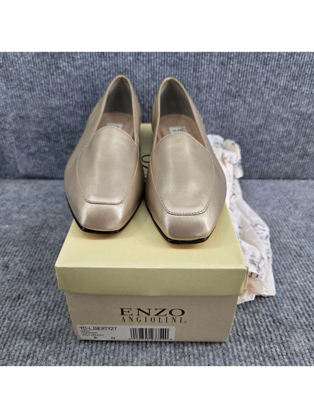 Enzo Angiolini Y-LIBERTY23 Gold Leather Loafer Flats Size 8N